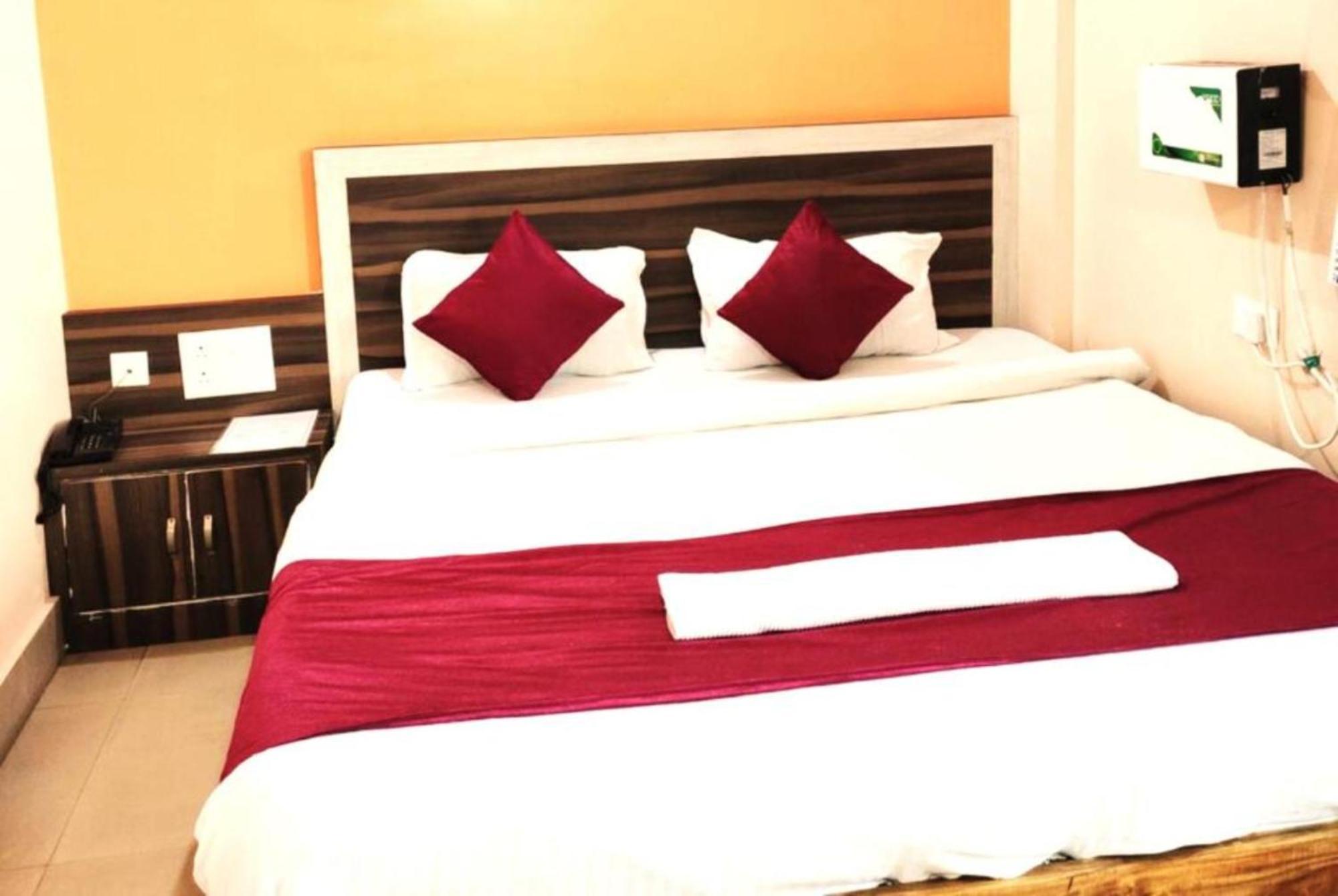 Hotel Krishna Residency Puri Near Sea Beach Best Choice Of Travellers By Morservices Εξωτερικό φωτογραφία